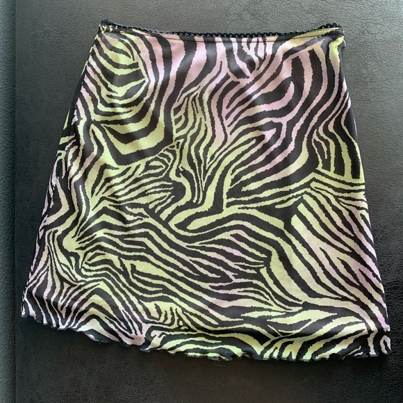 Princess Polly Dresses & Skirts - Princess Polly Mini Skirt